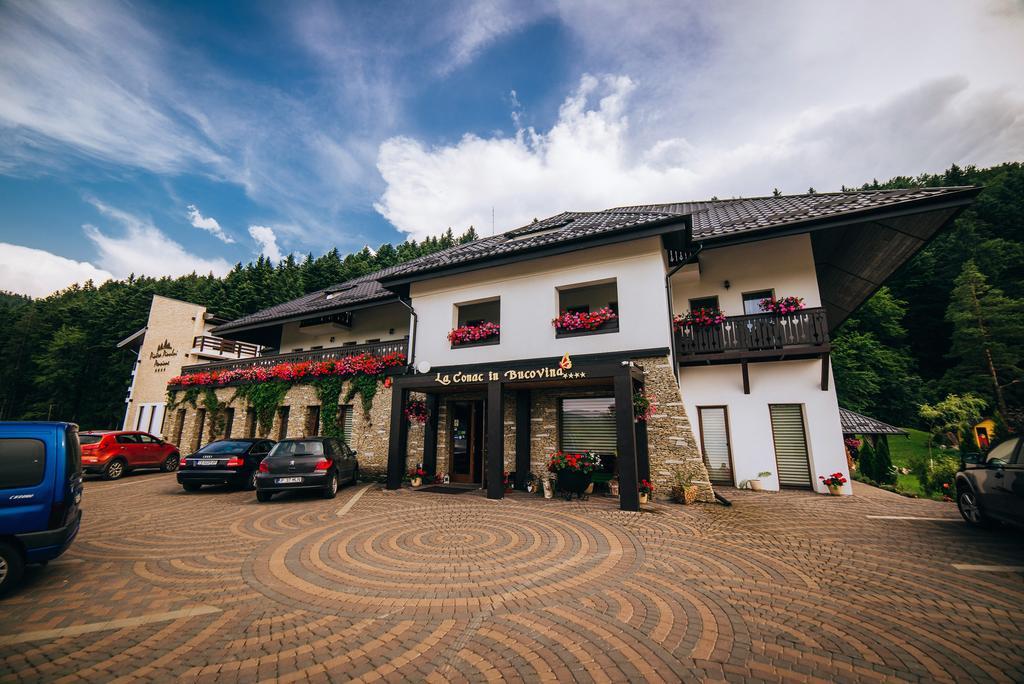 La Conac In Bucovina Hotel Gura Humorului Buitenkant foto